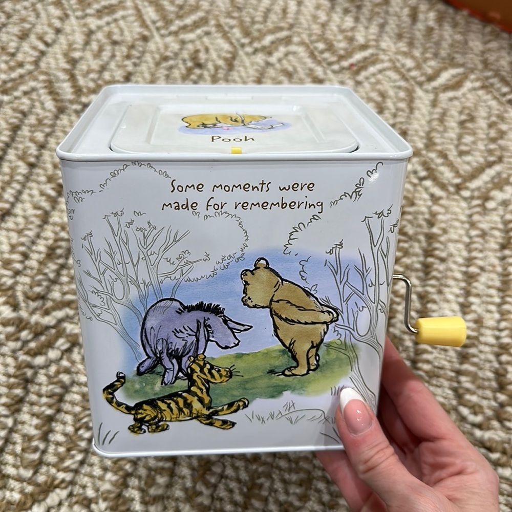 Disney Winnie the Pooh Jack in the Box